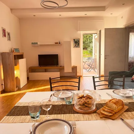 Verdeacqua Tra Natura E Mare Appartement Spotorno