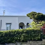 Verdeacqua Villa Apartments Tra Natura E Mare Διαμέρισμα *