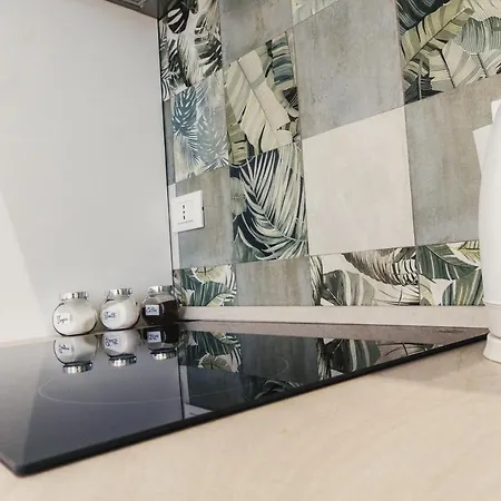 Appartement Verdeacqua My In The Pinewood Spotorno